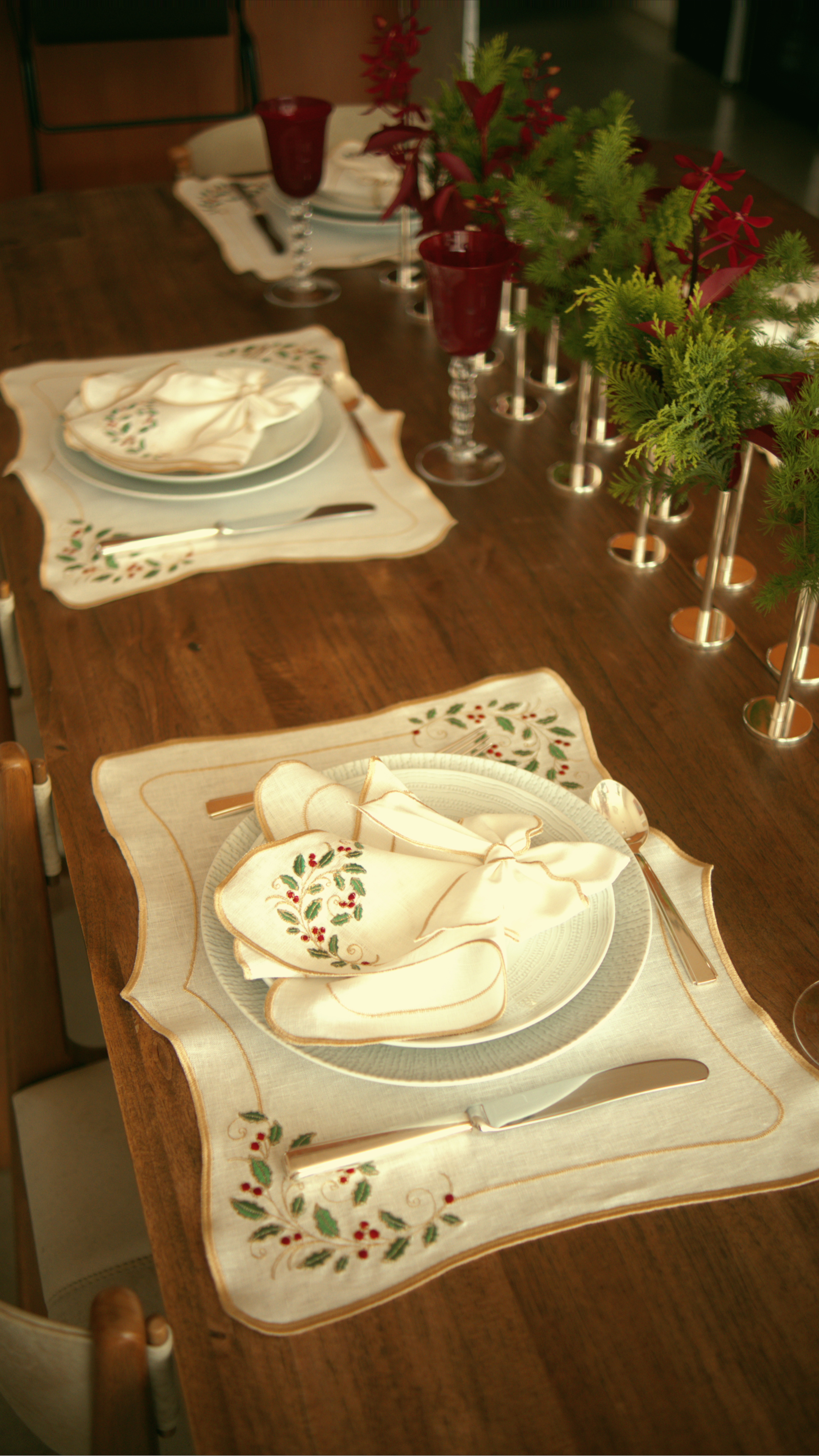 Porta-Guardanapo Laço Branco com Dourado