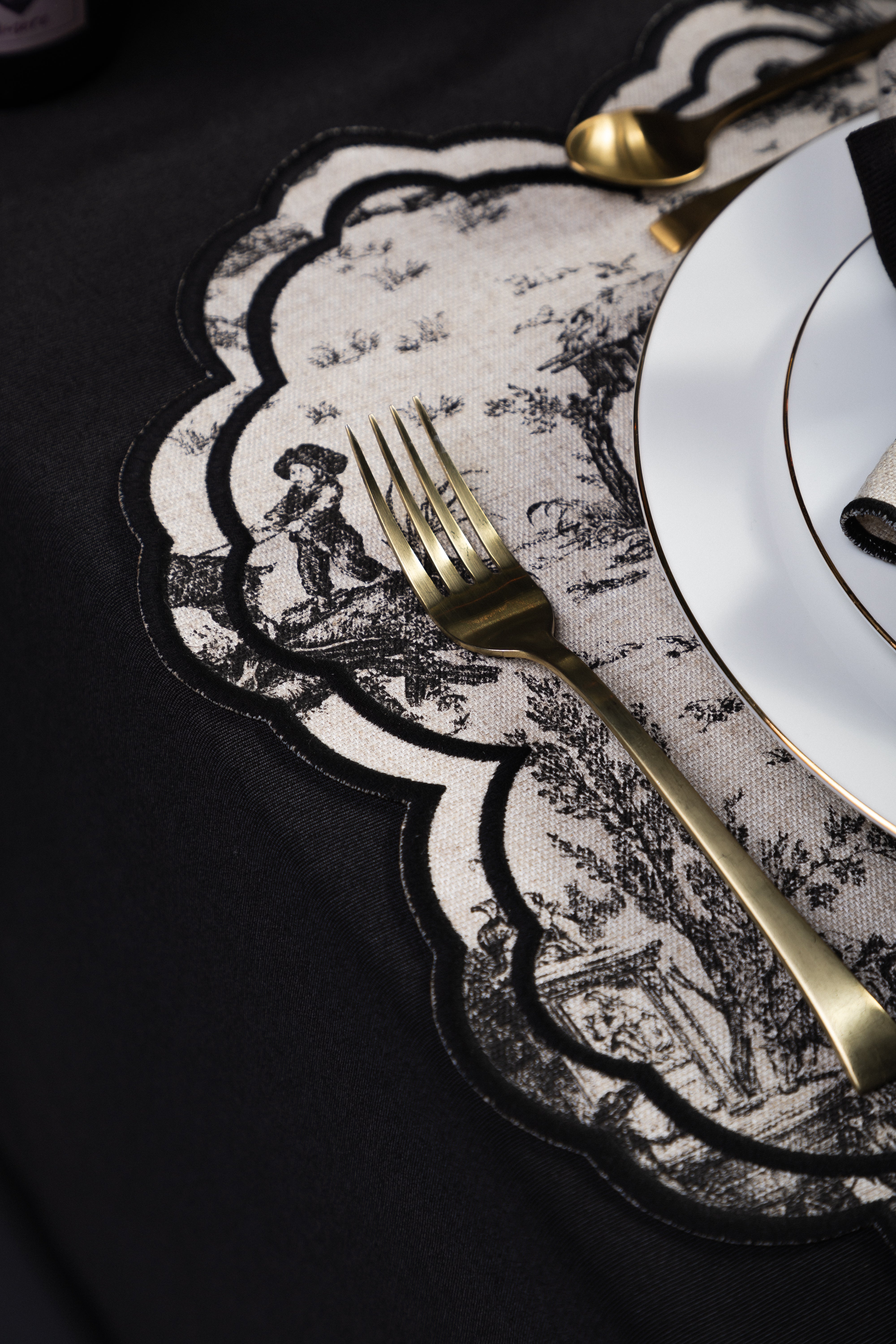 Lugar Americano Toile de Jouy Preto
