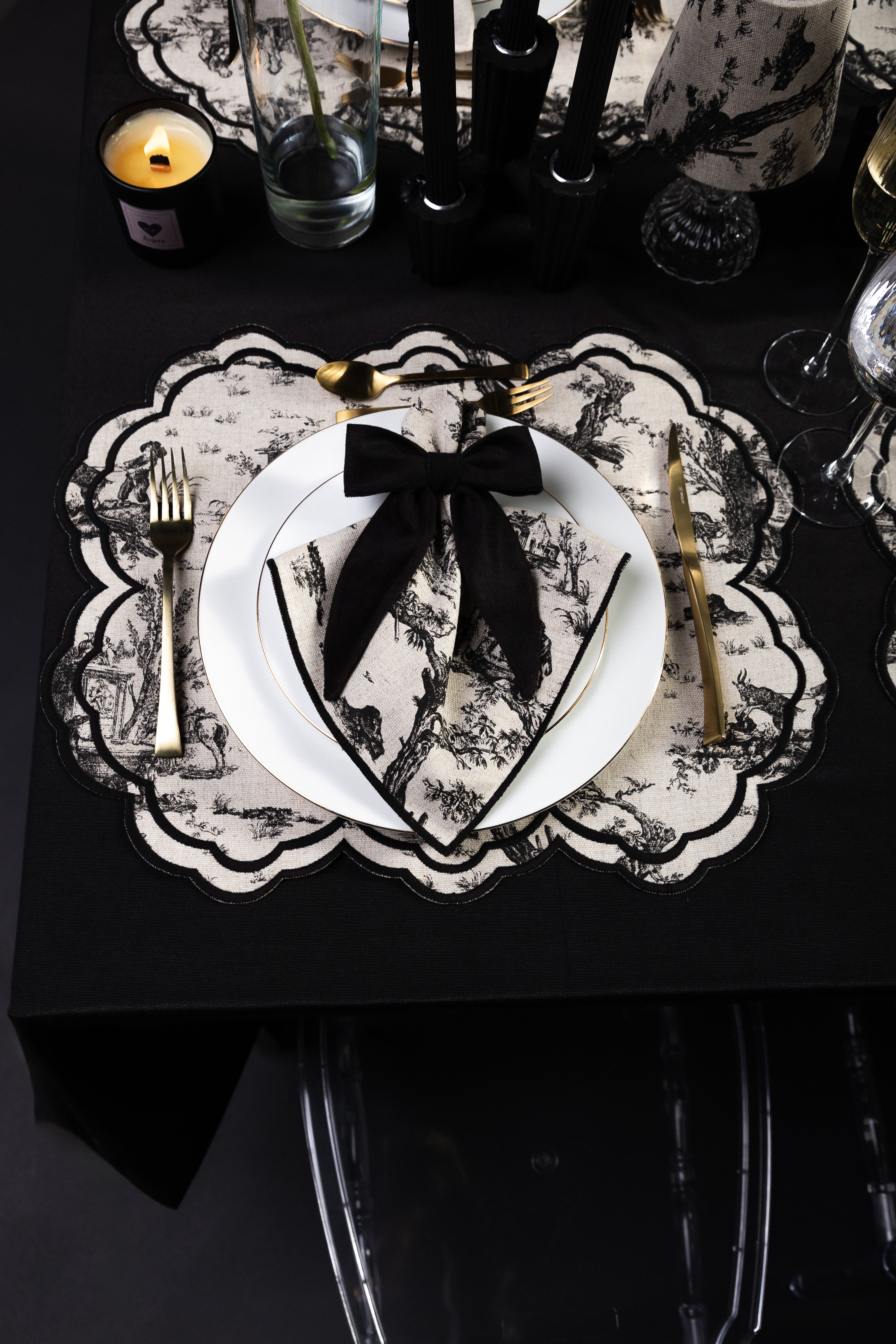 Lugar Americano Toile de Jouy Preto
