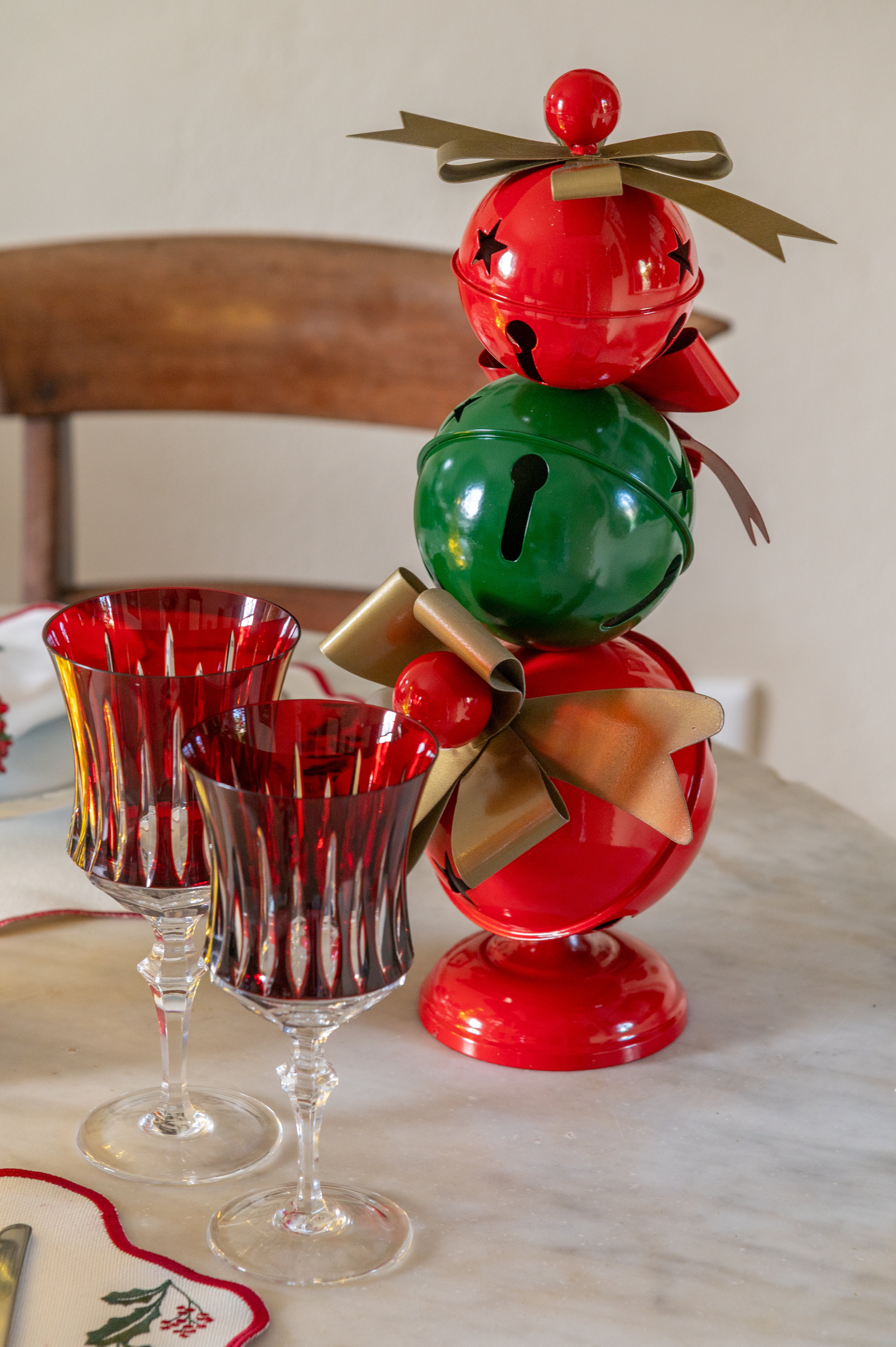 Torre de Sinos Decorativos em Metal