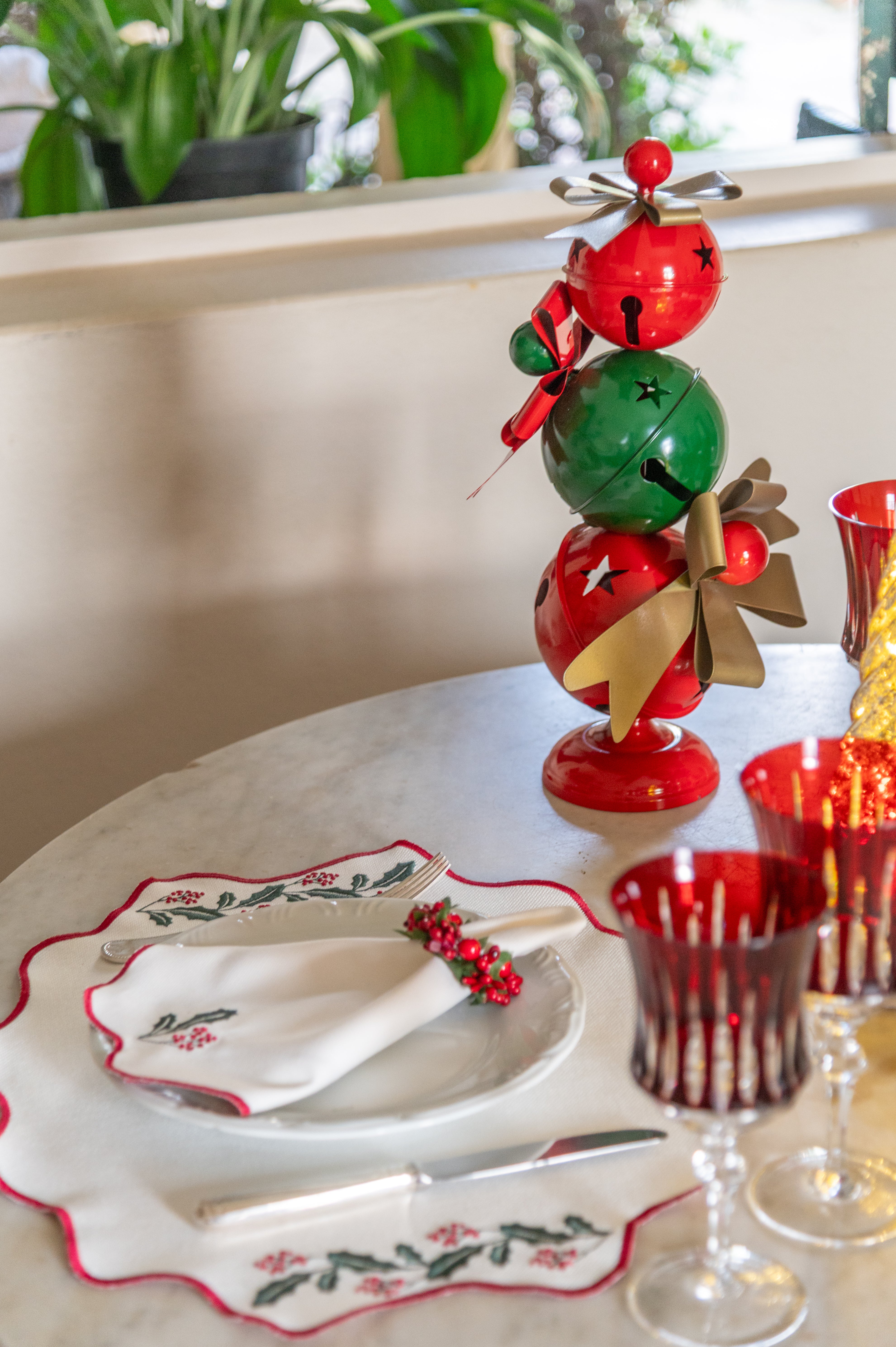 Torre de Sinos Decorativos em Metal