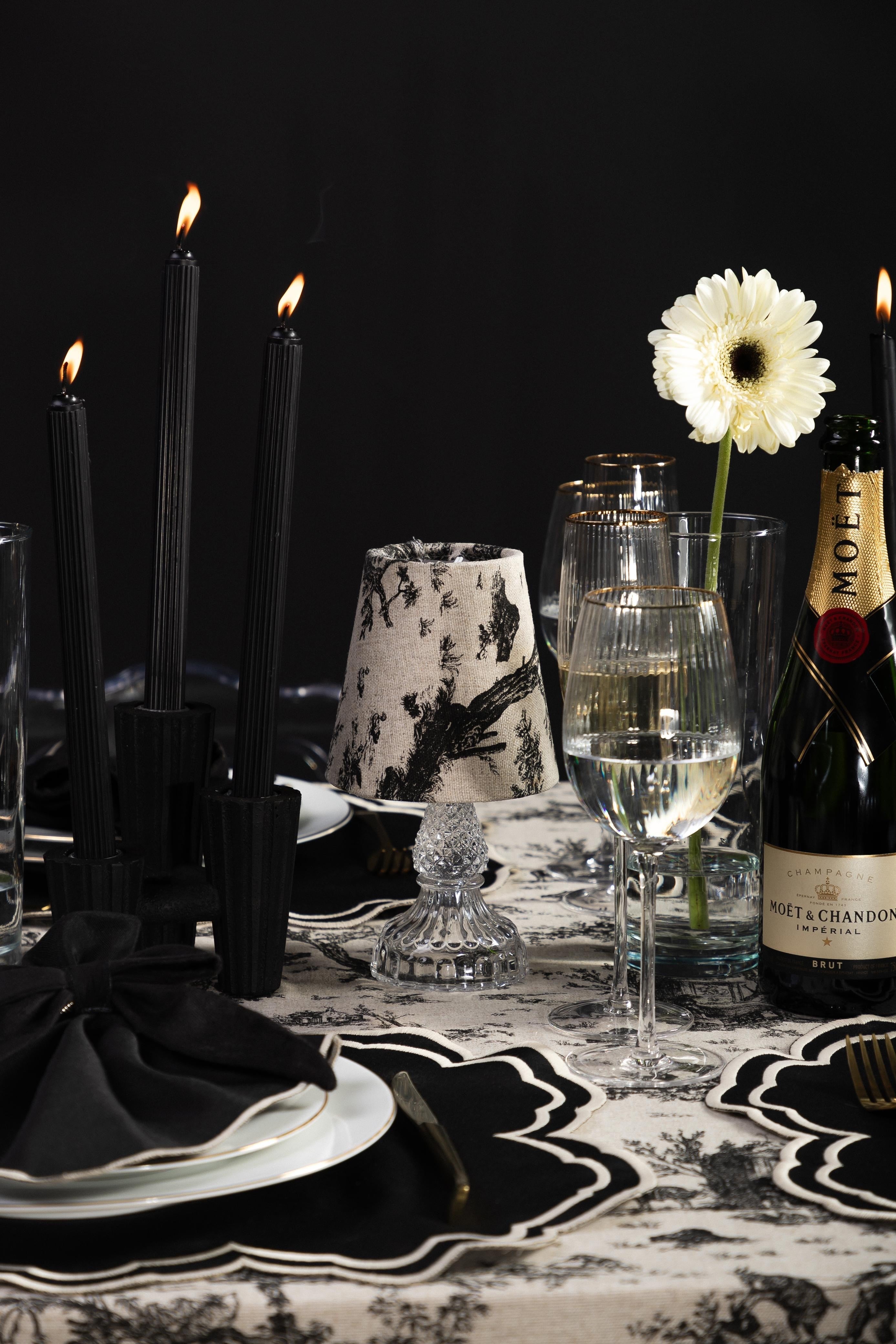 Cúpula Toile de Jouy Preto