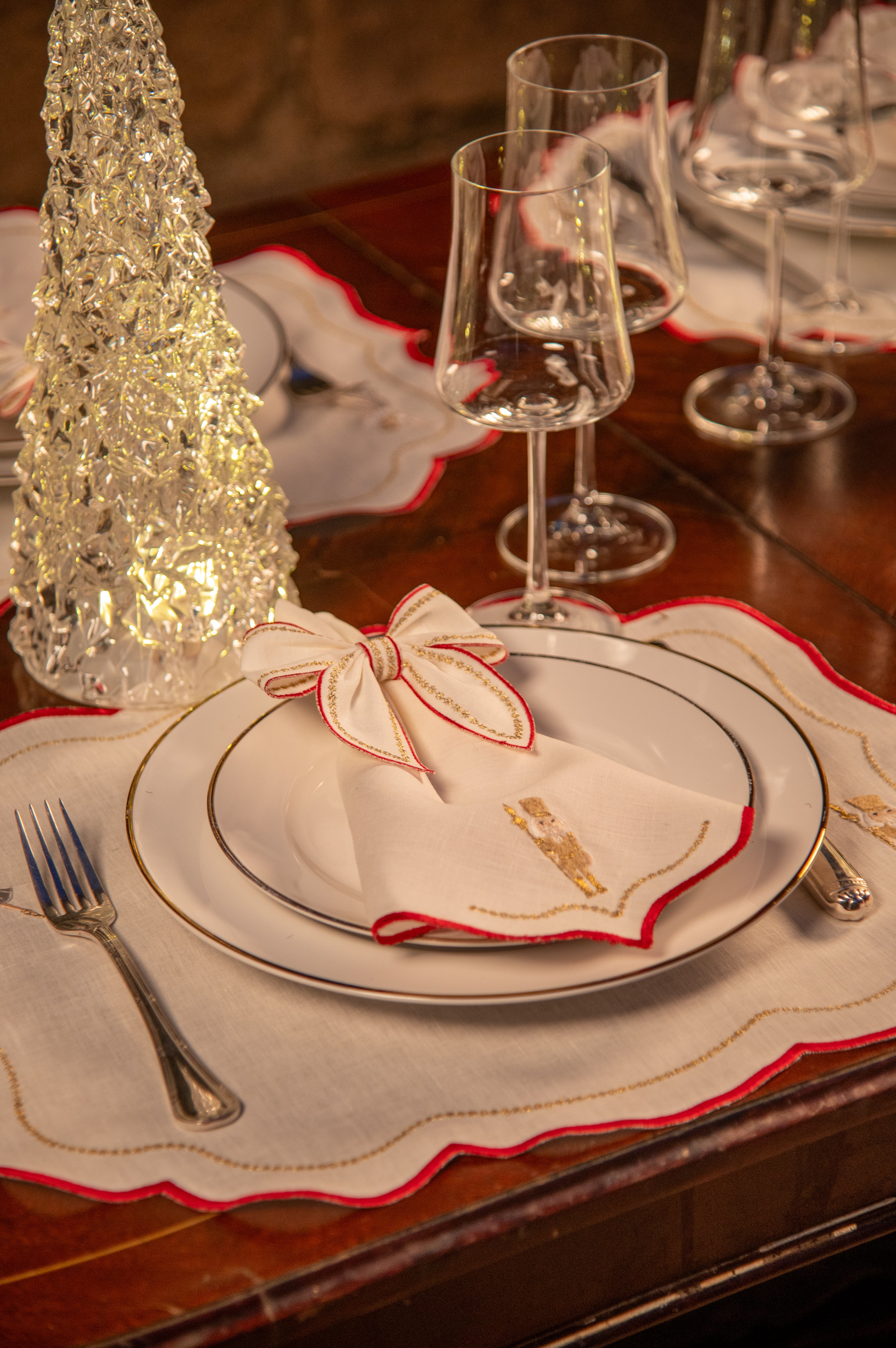 Lugar Americano Quebra-Nozes