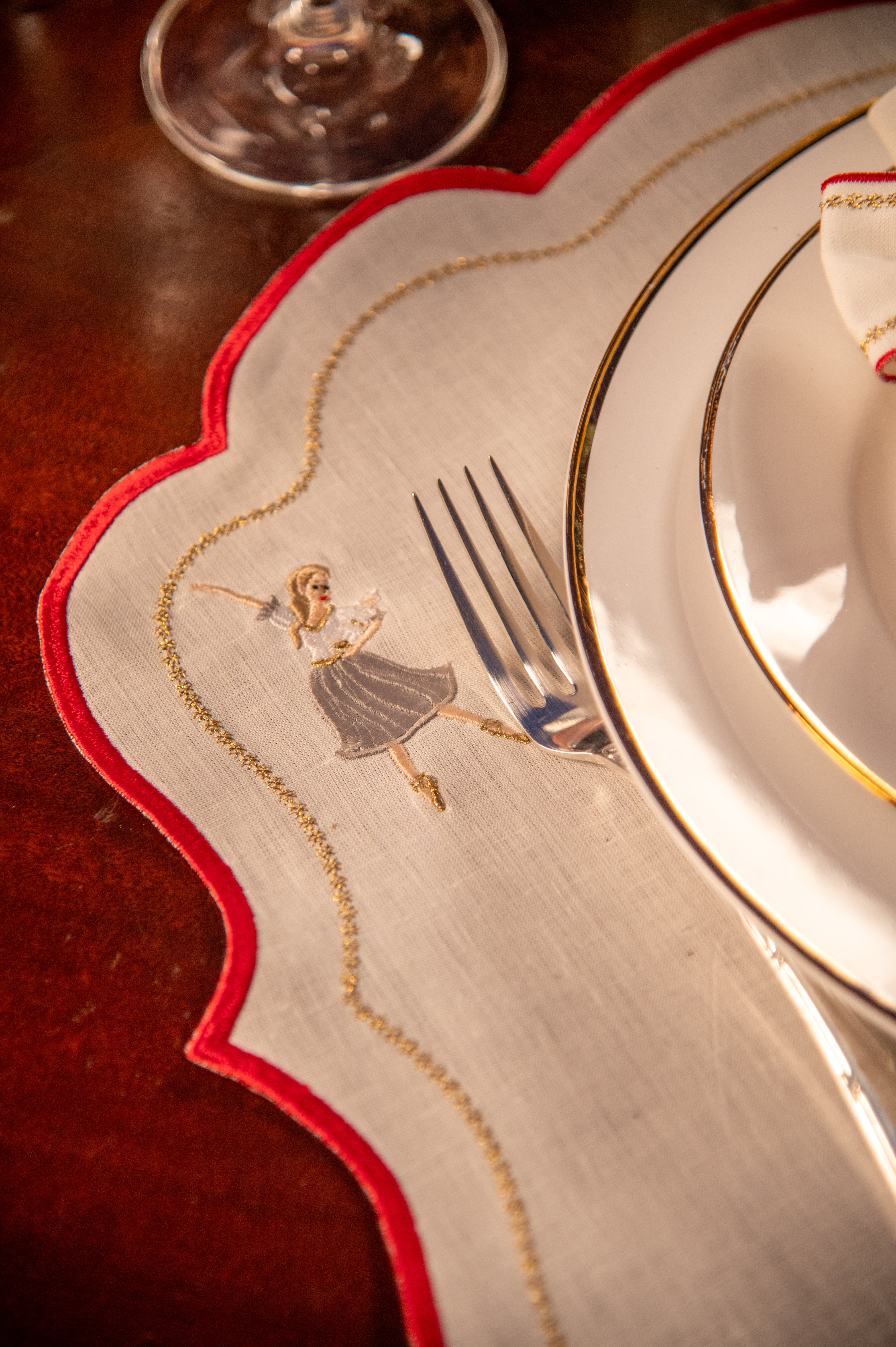 Guardanapo Quebra-Nozes – Bailarina